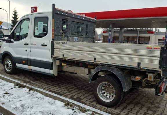 Ogłoszenie - Sprzedam samochód Ford Transit z wywrotką 2.0 diesel z 2019 roku. Zdjęcie 3