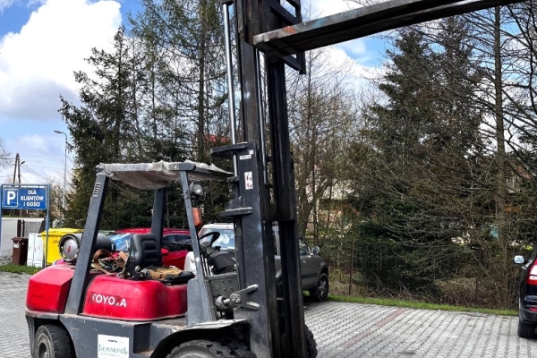 Ogłoszenie - PROMOCJA – Wózek widłowy TOYOTA 3,5 t. Zdjęcie 5