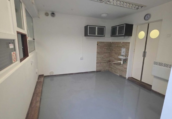 Ogłoszenie - Lokal użytkowy (22 m2) okolice Powstańców Śląskich (Wrocław). Zdjęcie 3