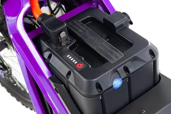 Ogłoszenie - Skuter CROSS elektryczny BILI BIKE eMUD, fioletowy. Zdjęcie 4