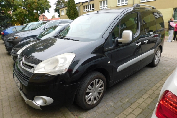 Ogłoszenie - Syndyk sprzeda Citroen Berlingo 16V Multispace 2011r.. Zdjęcie 1