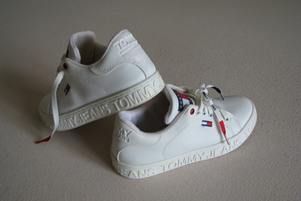 Ogłoszenie - Buty sportowe sneakersy Tommy Jeans rozm. 37  Tommy Hilfiger. Zdjęcie 2