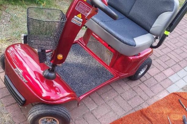 Ogłoszenie - POJAZDY ELEKTRYCZNE Serwis naprawa skuterów inwalidzkich shoprider i wózków,rotorów, Mobilnie.. Zdjęcie 2