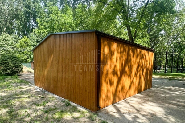 Ogłoszenie - Garaż blaszany 6x6m - brama uchylna - jasny orzech - drewnopodobny - rynny - dach dwuspadowy TS1119. Zdjęcie 6