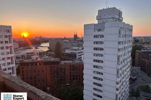 Ogłoszenie - 3pok, 48met, Plac Grunwaldzki BALKON/KOMÓRKA/WINDA (Wrocław). Zdjęcie 1