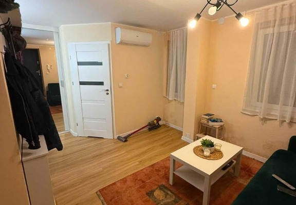 Ogłoszenie - 1pok, 21met, Okolice Grunwaldzkiej PO REMONCIE (Wrocław). Zdjęcie 2