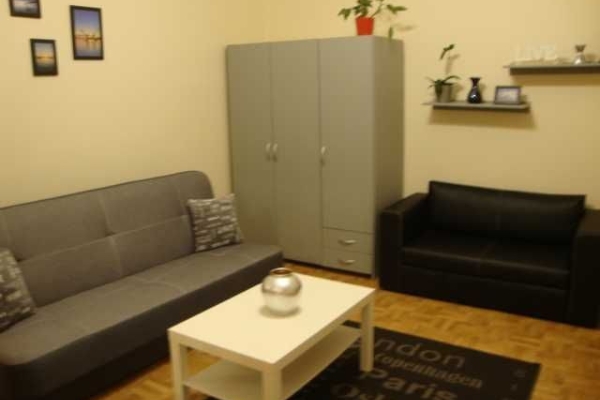 Ogłoszenie - 1pok, 30met, okolice Mieleckiej PO REMONCIE (Wrocław). Zdjęcie 3