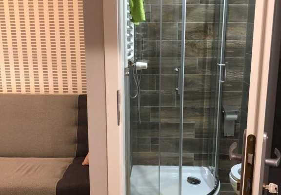 Ogłoszenie - 1pok, 10met, okolice Kołłątaja BALKON/WINDA (Wrocław). Zdjęcie 5