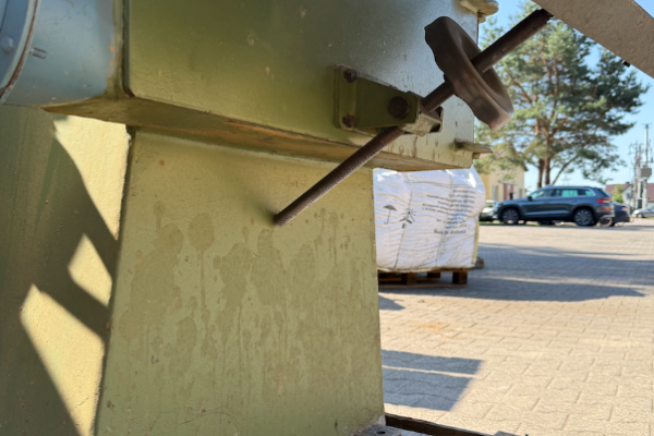 Ogłoszenie - Szlifierka dwutarczowa przemysłowa DZTA-63 – sprawna. Zdjęcie 5