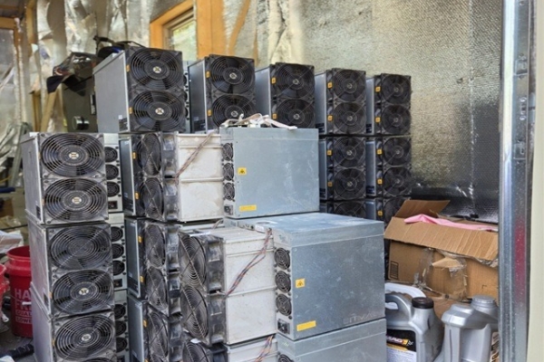 Ogłoszenie - New/USED stock Bitmain S21 Pro 234THs SHa256 S21 XP BTC asic Miners. Zdjęcie 3