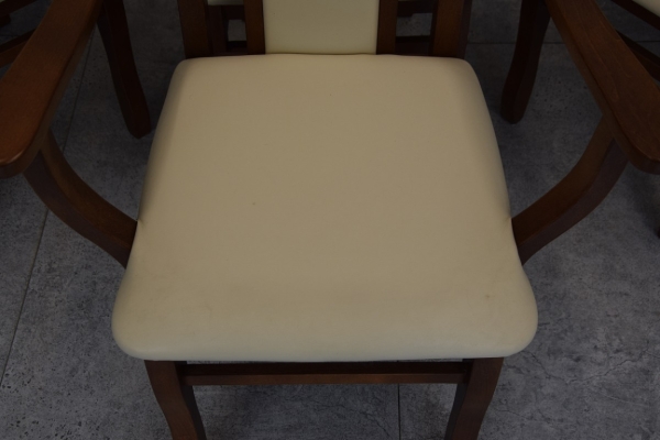 Ogłoszenie - krzesła dębowe z podłokietnikami - 4 szt - jak nowe. Zdjęcie 6