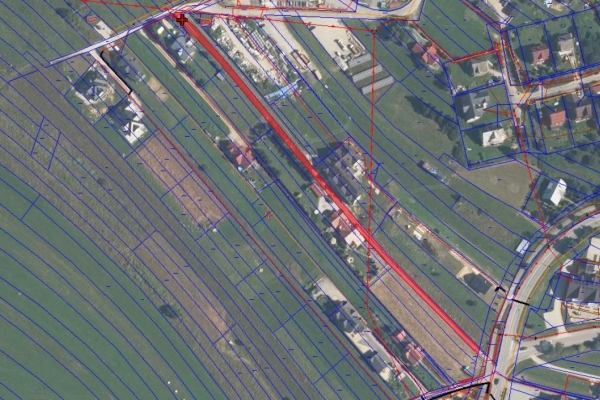 Ogłoszenie - 1/2 w nieruchomości gruntowej wraz z udziałem w drodze. Zdjęcie 2