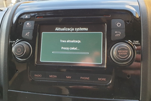 Ogłoszenie - Aktualizacja map uConnect TomTom Fiat/Alfa Romeo. Zdjęcie 1