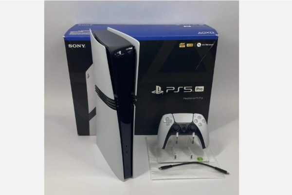Ogłoszenie - Sony PlayStation 5 Pro PS5 Pro 2Tb Console Bundle + Extras. Zdjęcie 1