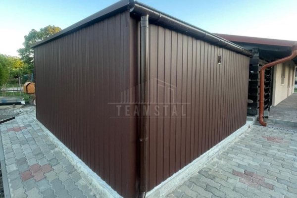 Ogłoszenie - Garaż blaszany 5x5m - brama dwuskrzydłowa - ciemny brąz - dach spad w tył - rynna TS1307. Zdjęcie 3
