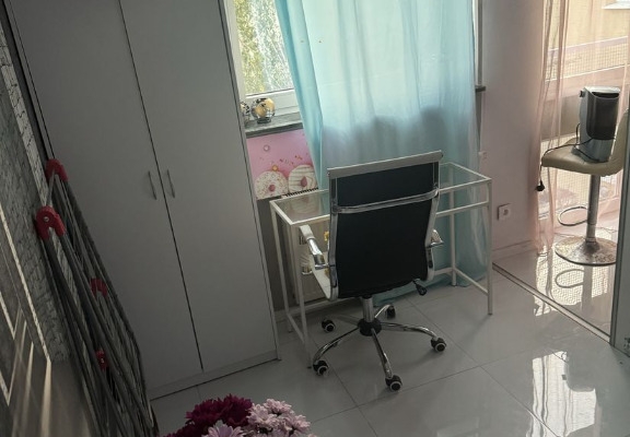 Ogłoszenie - Pokój (8 met) okolice Edyty Stein OGRÓD/PARKING (Wrocław). Zdjęcie 1