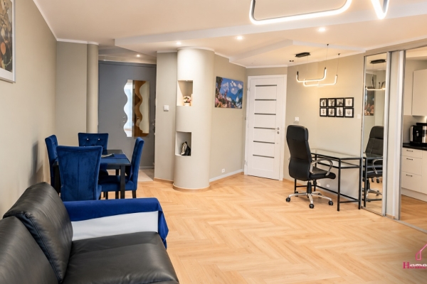 Ogłoszenie - 2pok, 49met, okolice Nowodworskiej BALKON/GARAŻ/WINDA (Wrocław). Zdjęcie 3