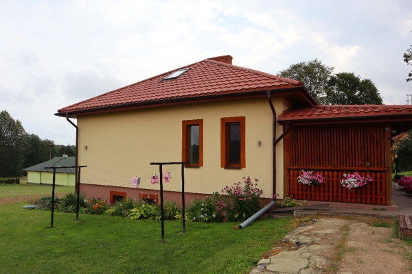 Ogłoszenie - Zadbane gospodarstwo 1,09 ha – dom po remoncie, stodoła, warsztat. Zdjęcie 8