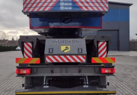 Ogłoszenie - Żuraw Hidrokon HK 180 33 T3 (60 ton). Zdjęcie 2