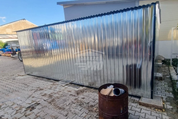 Ogłoszenie - Garaż blaszny 5x6m - brama dwuskrzydłowa - ocynk - dach dwuspadowy GP685. Zdjęcie 3