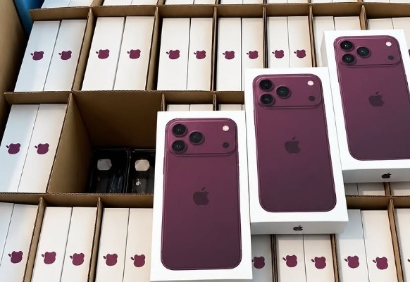Ogłoszenie - WWW.WHOLESALETECHZ.COM Nowy, iPhone 18 Pro Max, iPhone 18 Pro, iPhone Duo, Apple Watch Ultra 4, Apple Watch Series 12, S. Zdjęcie 2