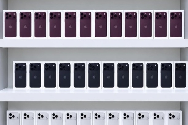 Ogłoszenie - WWW.WHOLESALETECHZ.COM Nowy, iPhone 18 Pro Max, iPhone 18 Pro, iPhone Duo, Apple Watch Ultra 4, iPhone,. Zdjęcie 1