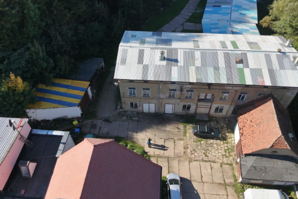 Ogłoszenie - Na sprzedaż wyjątkowa nieruchomość inwestycyjna w Mieroszowie, województwo dolnośląskie. Kompleks składa się z kilku bud. Zdjęcie 2