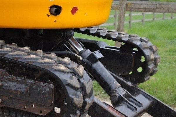 Ogłoszenie - Minikoparka JCB 8030 ZTS 3.2t MINI EXCAVATOR - 2013. Zdjęcie 5