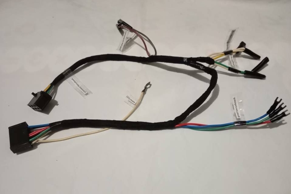 Ogłoszenie - Naprawa wiązek instalacji elektrycznych kombajnów. Zdjęcie 1