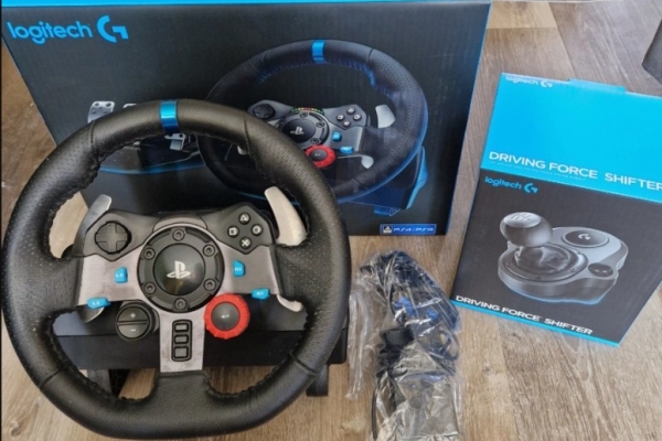 Ogłoszenie - Logitech G29 Driving Force + Shifter Bundle (PC/PS3/PS4). Zdjęcie 1