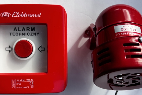 Ogłoszenie - ⭐⭐⭐Montaż Alarmu Dźwiękowego Zewnętcznego z Świetlną Lampą Błyskową,Mocy 120db. Zdjęcie 3