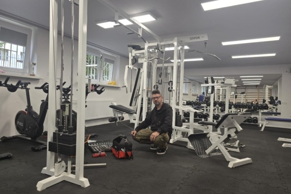 Ogłoszenie - Serwis Siłowni Cała Polska SPRZĘTU FITNESS i REHABILITACYJNEGO SERWIS MOBILNY - DOJAZD DO KLIENTA. Zdjęcie 2