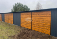 Ogłoszenie - Rząd garaży Garaż blaszany 18x5m 3x brama dwuskrzydłowa drzwi drewnopodobny dach GP525 - Gryfice - 22 900,00 zł