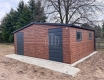 Ogłoszenie - Schowek  - domek ogrodowy 6x4m - 2x drzwi - 4x okno - rynny - ciemny orzech - drewnopodobny - dach dwuspadowy SO100. Miniaturka 3