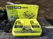 Ogłoszenie - Ładowarka 2-portowa RYOBI ONE+, 18V. Miniaturka 2