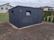 Ogłoszenie - Schowek - domek ogrodowy 4x2m - brama dwuskrzydłowa - 2x okno - antracyt - dach spad w tył TS1103. Miniaturka 4