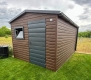 Ogłoszenie - Schowek - domek ogrodowy 2,7x3,5m - drzwi - okno - ciemny orzech - drewnopodobny - dach dwuspadowy - rynny ID1047. Miniaturka 3