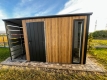 Ogłoszenie - Schowek - Domek ogrodowy 3x2,5m - wiata 0,5m - drzwi - 2 x okno - winchester - drewnopodobny - spad dachu w tył TS1200. Miniaturka 3