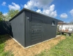 Ogłoszenie - Schowek - Domek ogrodowy 4x5 m + wiata 2x5 m - drzwi - okno - antracyt - dach spad w tył TS1342. Miniaturka 2