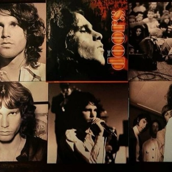 Ogłoszenie - Sprzedam Album CD 6 płytowy Kultowego zespołu The Doors W. L - 124,00 zł
