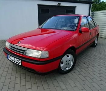 Ogłoszenie - Opel Vectra 2.0 115KM wersja GT 1 WŁAŚC bez korozji KOLEKCJONERSKI STAN - 12 900,00 zł