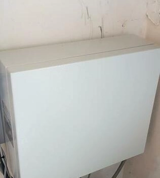 Ogłoszenie - HUAWEI BACKUP BOX B1 TRÓJFAZOWY 2021r. Stan Idealny Wrocław - 4 800,00 zł