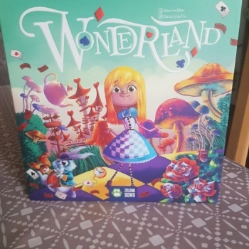 Ogłoszenie - Sprzedam grę rodzinną Wonderland - 50,00 zł