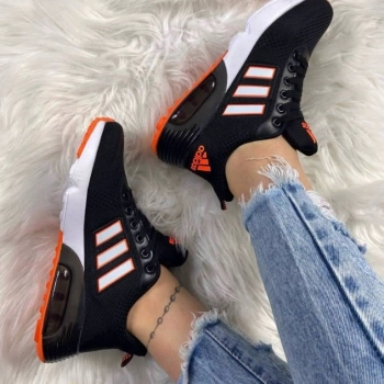 Ogłoszenie - Buty sportowe Adidas - 129,00 zł