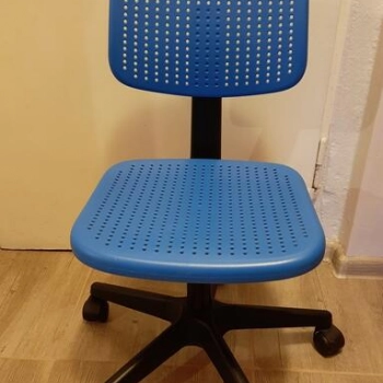 Ogłoszenie - Krzesełko obrotowe IKEA ALRIK stan idealny - 90,00 zł