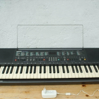 Ogłoszenie - Keyboard Yamaha PSR-300 z osprzętem, klawiatura dynamiczna - 400,00 zł