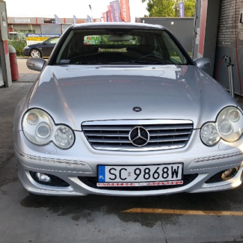 Ogłoszenie - Sprzedam Mercedes-Benz C 180 kompressor - Śląskie - 21 500,00 zł