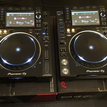 Ogłoszenie - DJ SET : 2x Pioneer CDJ-2000NXS2  Multi-Player i  1x DJM-900NXS2 DJ Mixer dla 2600 EUR - Małopolskie - 1 000,00 zł