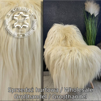 Ogłoszenie - Sheepskins, natural long hair, bargain! - Zagranica - 190,00 zł