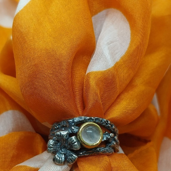 Ogłoszenie - Przepiękny pierścionek handmade z kamieniem kamień księżycowy - 140,00 zł